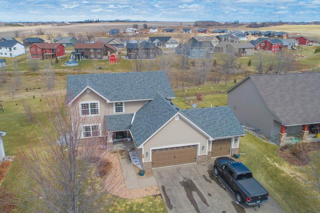 428 Fox Way - Photo 1