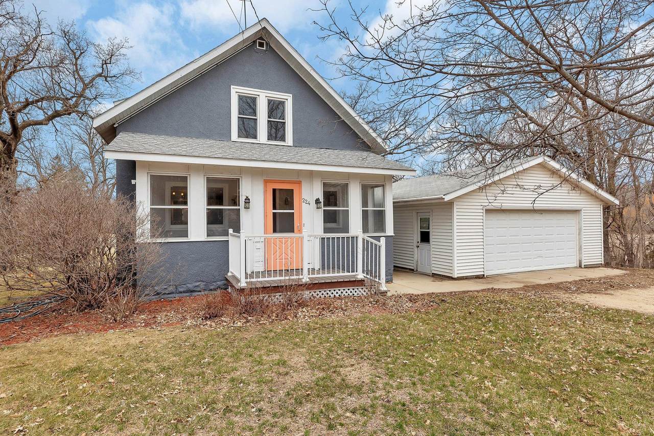 224 Main Street - Photo 1