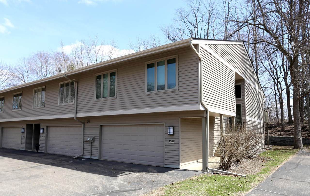 6232 Oriole Lane - Photo 1