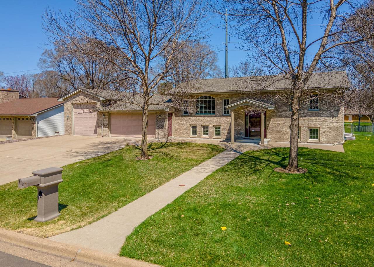 11316 Kentucky Avenue - Photo 1