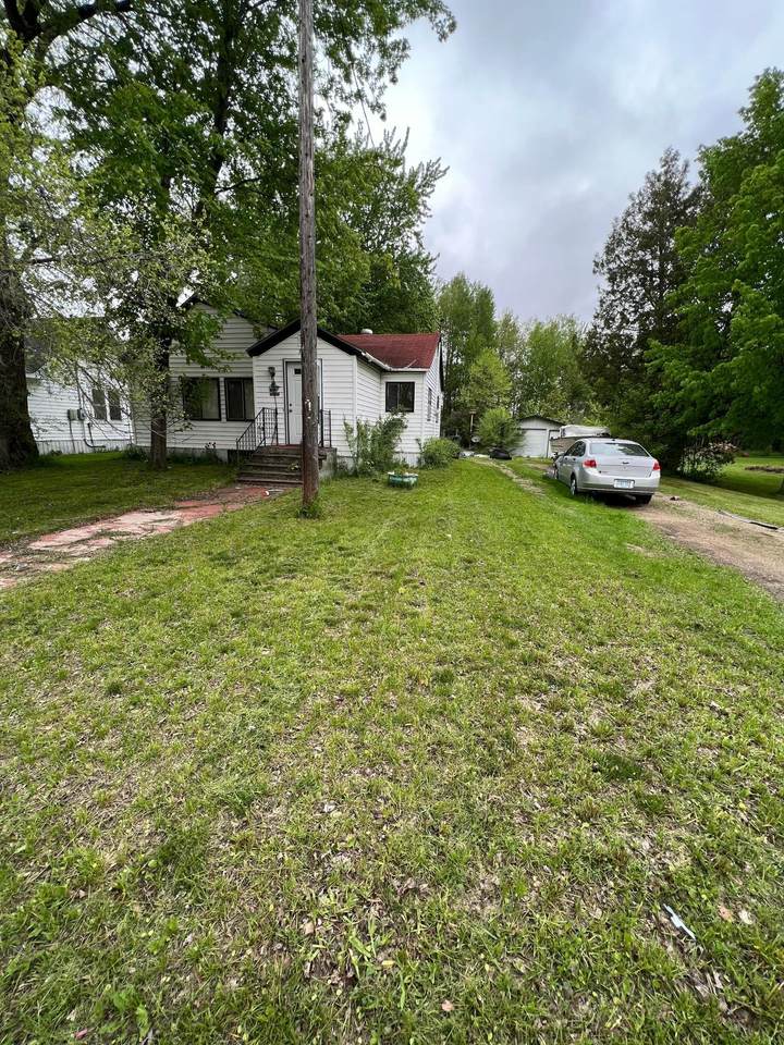 308 1st Street - Photo 1