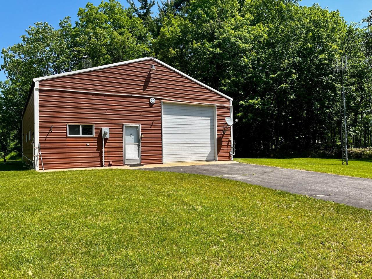 2996 3rd Avenue - Photo 1