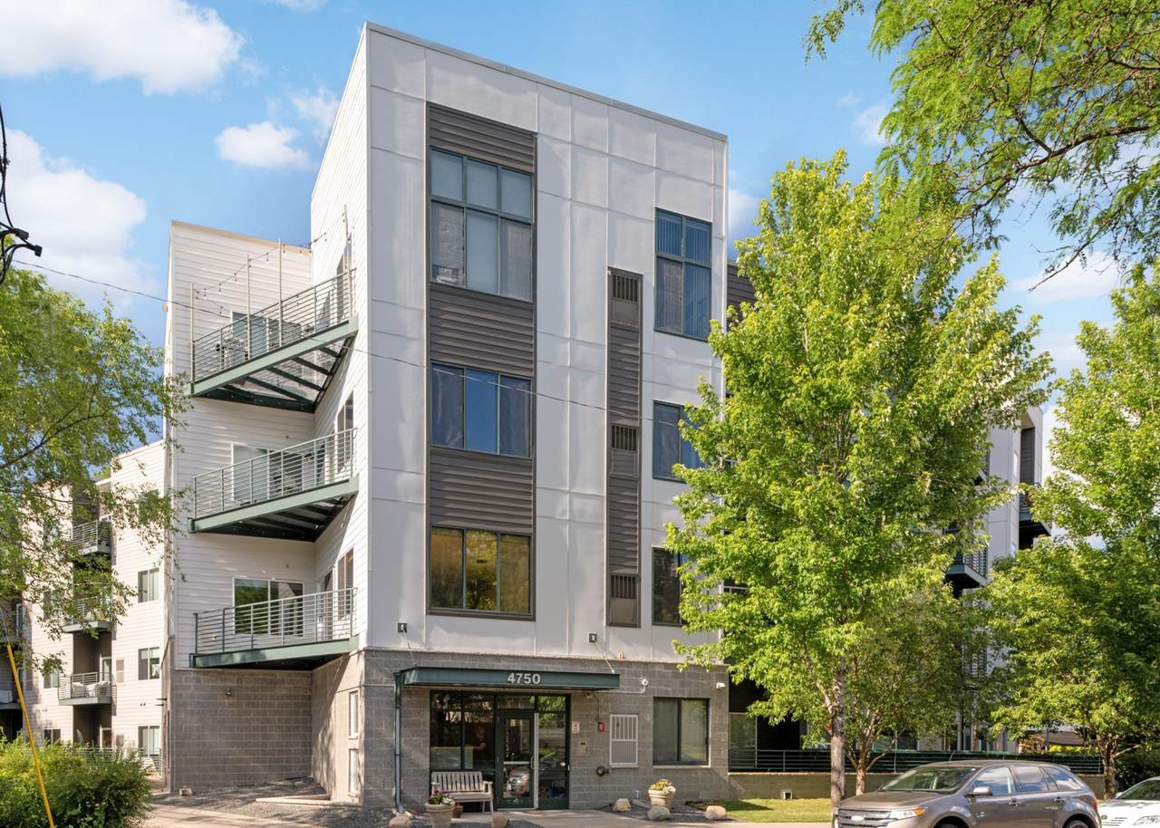 4750 53rd Street - Photo 1