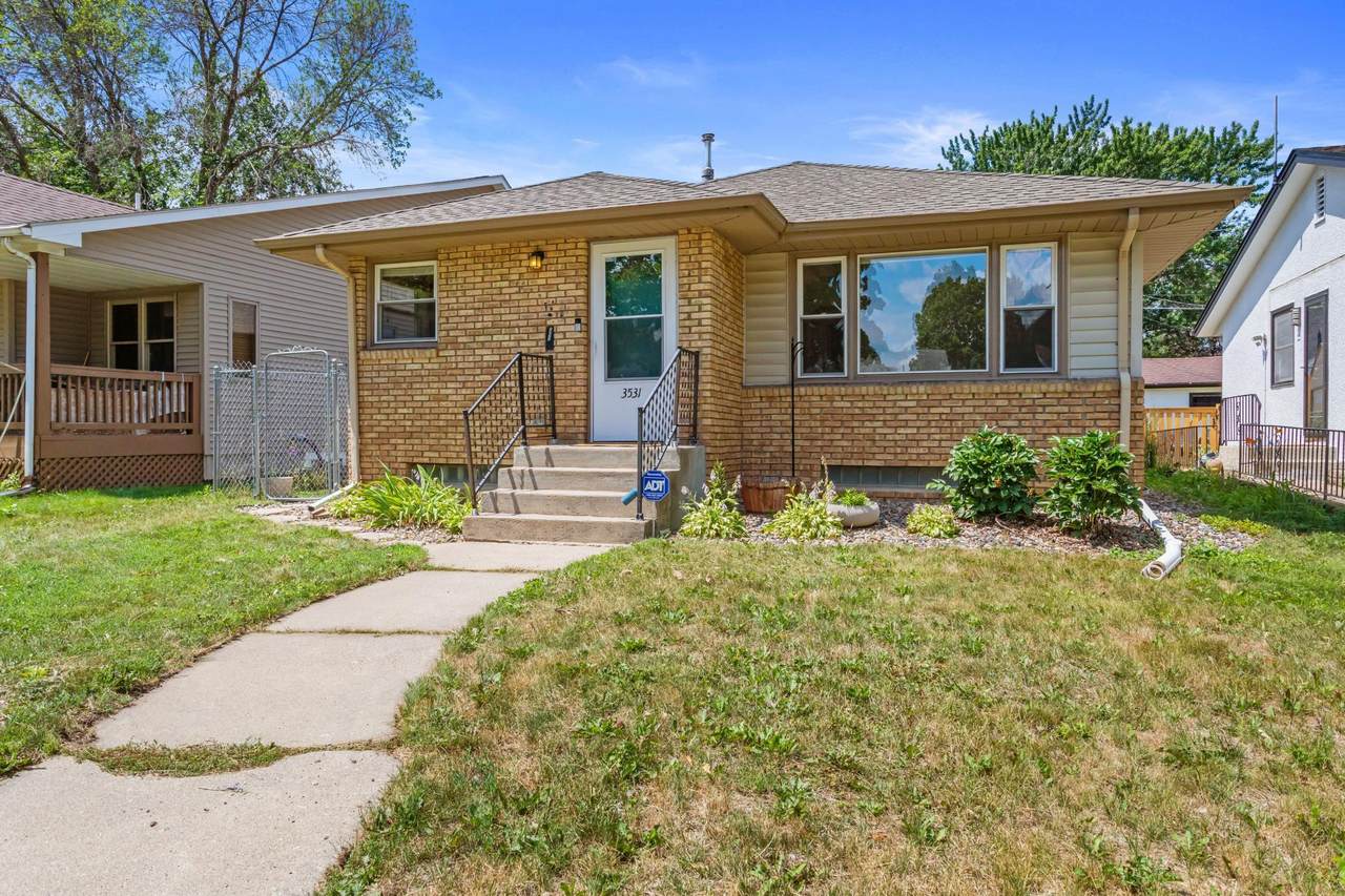 3531 Thomas Avenue - Photo 1