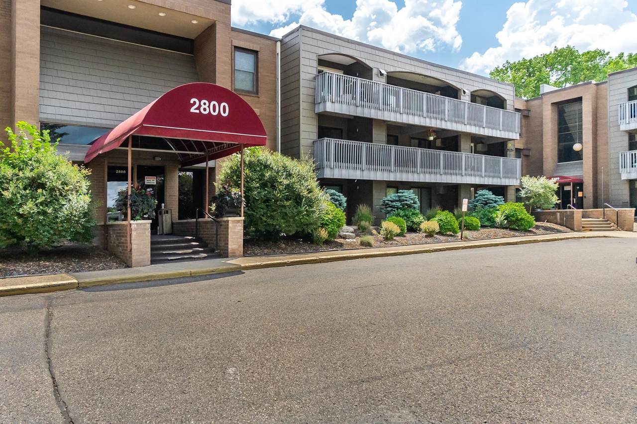 2800 Hamline Avenue - Photo 1