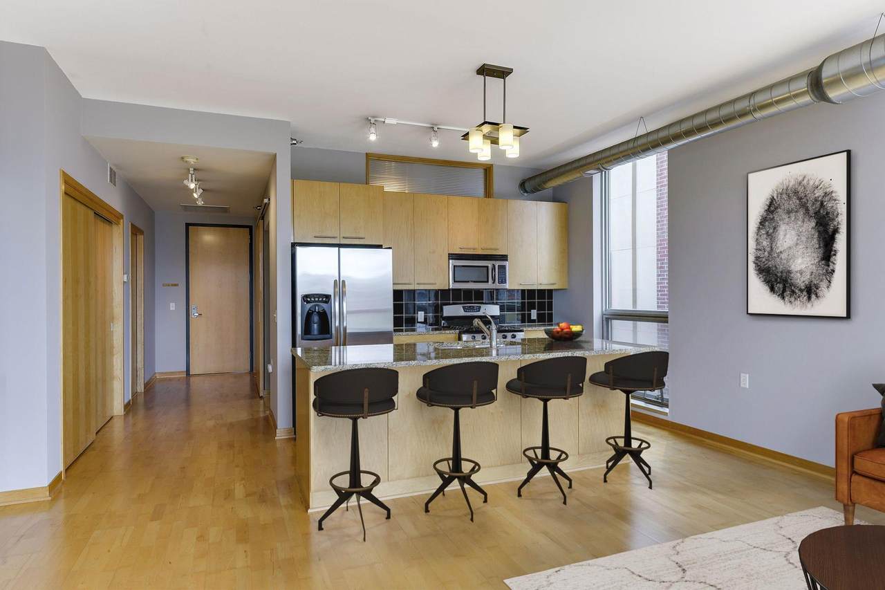 1211 Lagoon Avenue - Photo 1