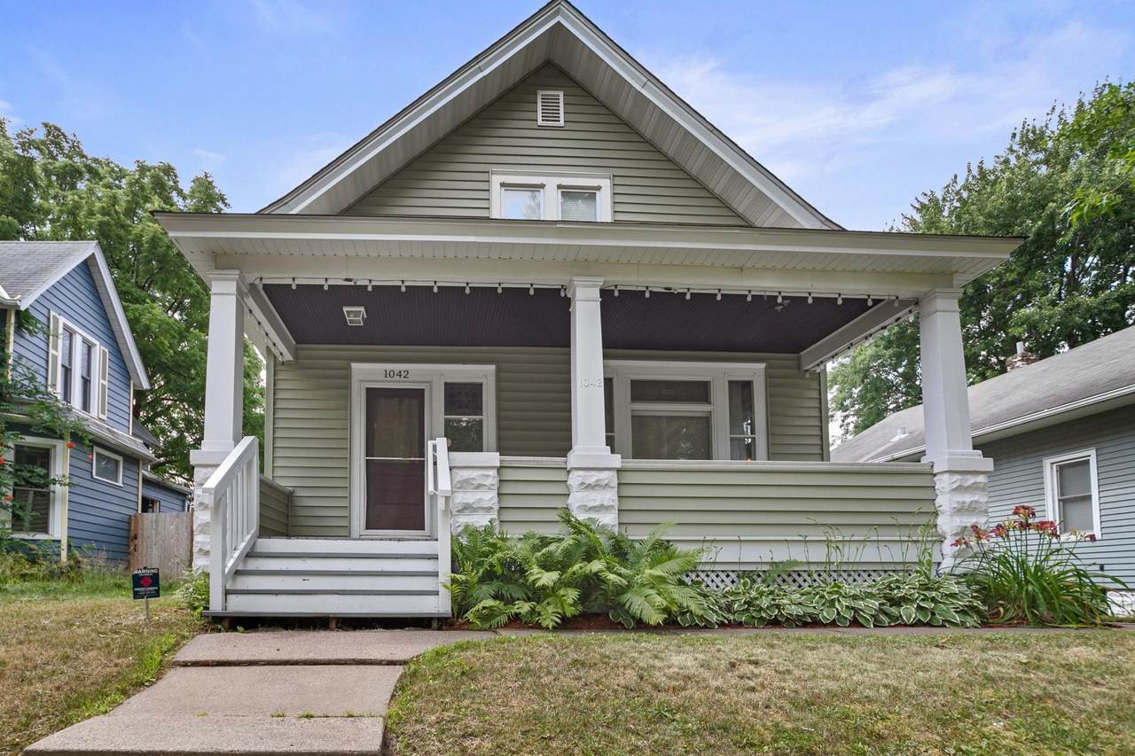 1042 Wakefield Avenue - Photo 1