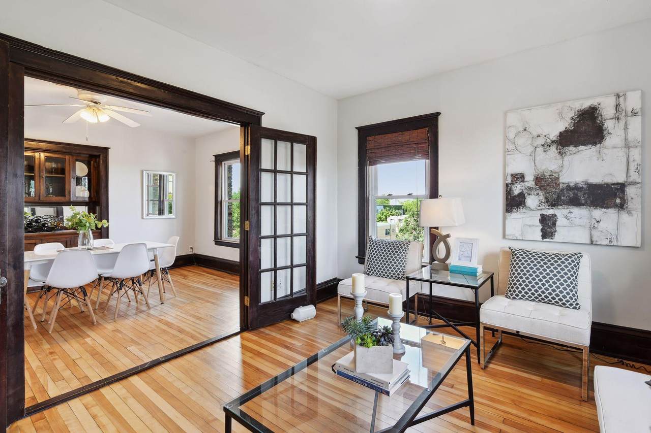 343 19th Street - Photo 1