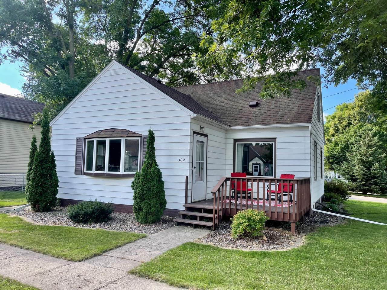 302 Main Street - Photo 1