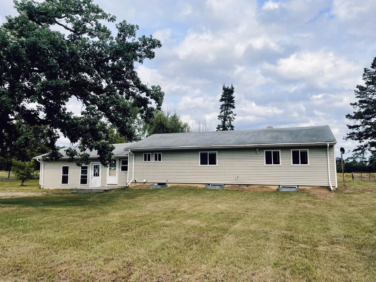 12770 County 18 - Photo 1