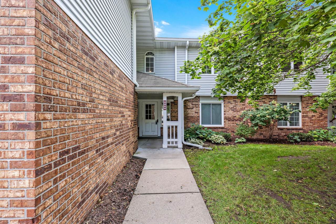 3589 Blue Jay Way - Photo 1