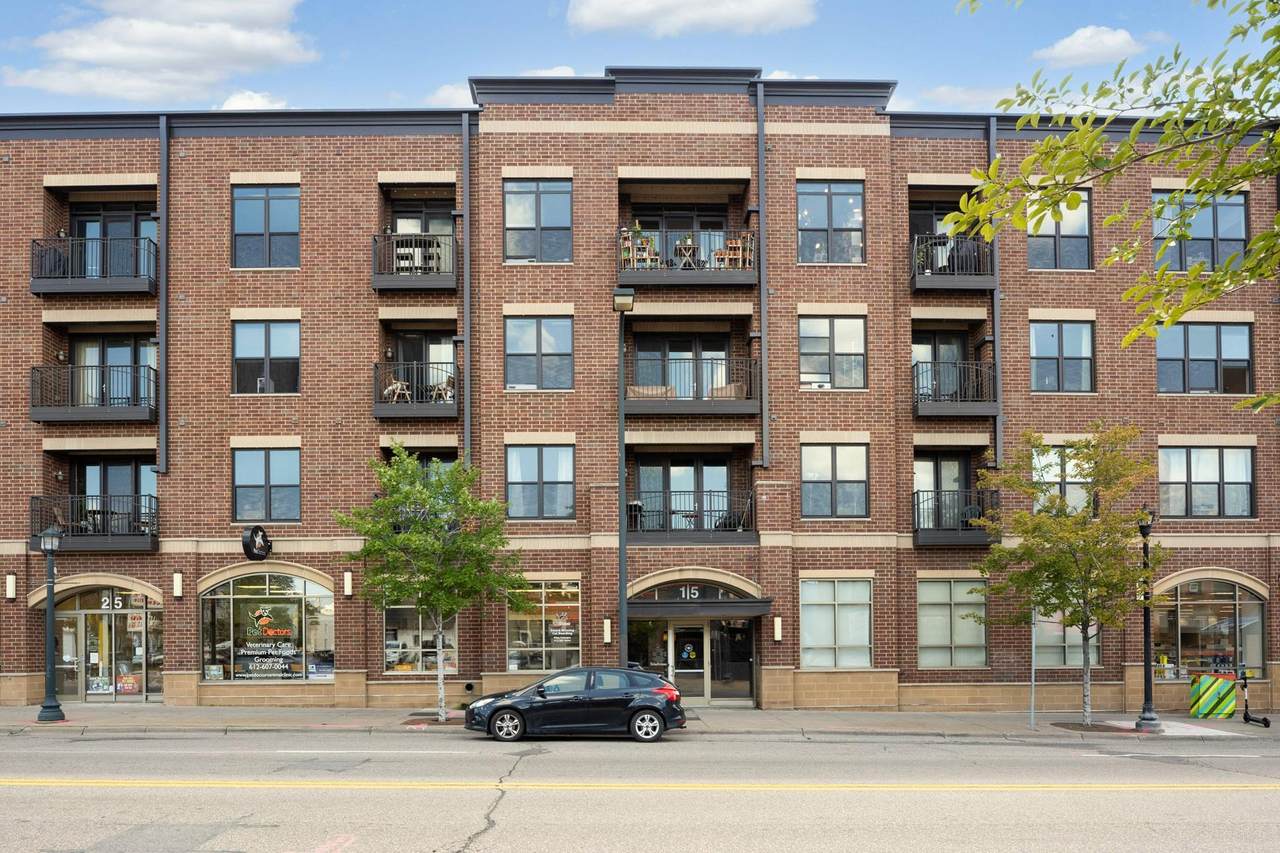 15 Franklin Avenue - Photo 1