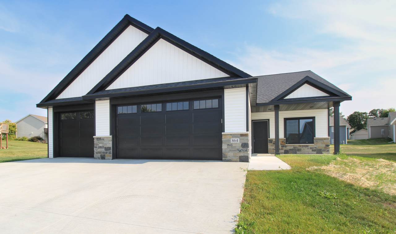 864 Bucknell Lane - Photo 1