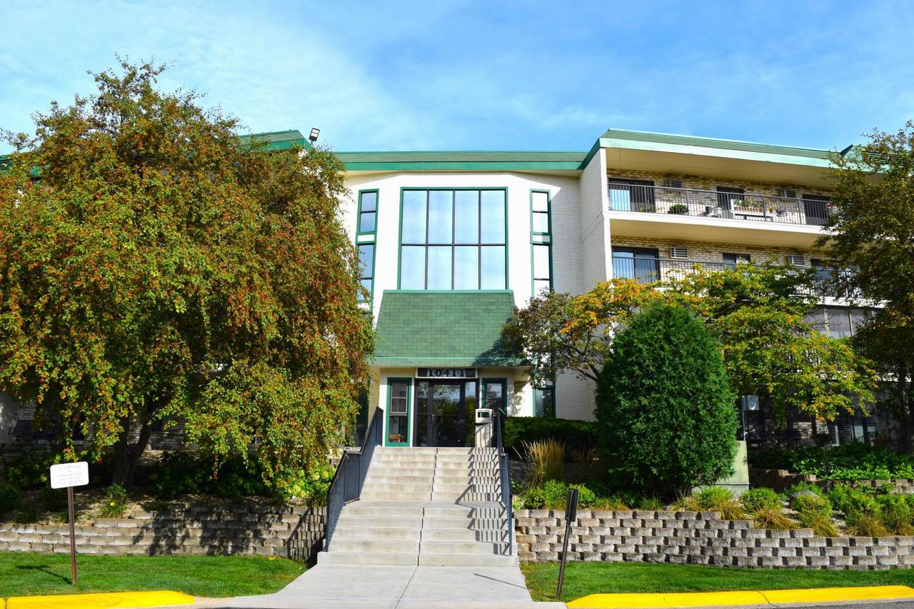 10411 Cedar Lake Road - Photo 1