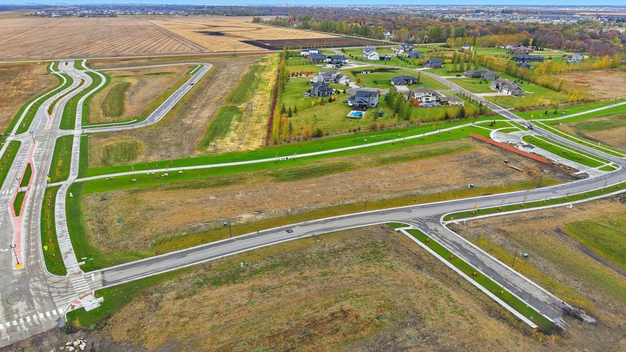 7717 81st Avenue - Photo 1