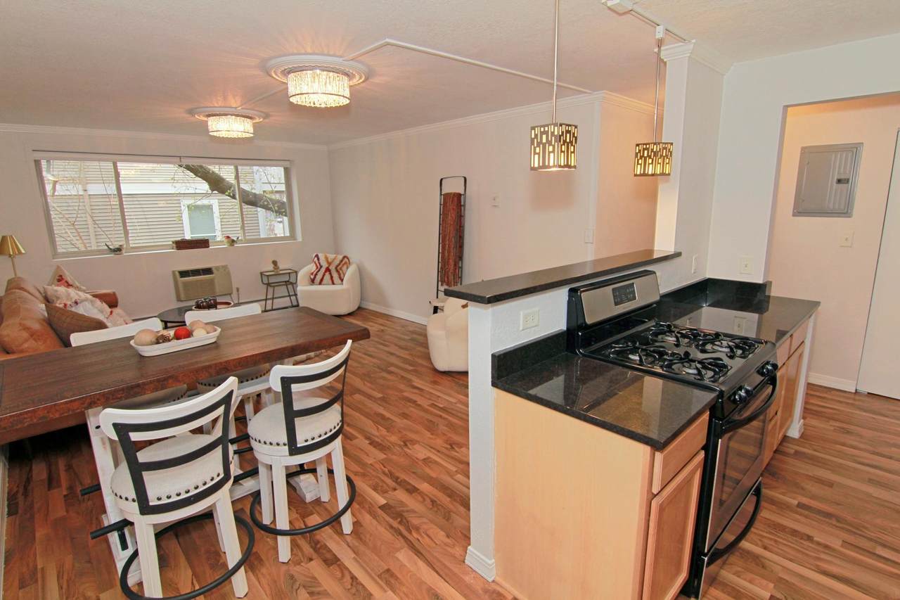 3120 Hennepin Avenue - Photo 1