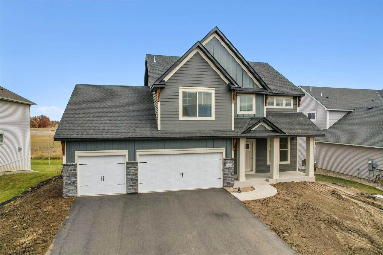 15623 Wyoming Avenue - Photo 1