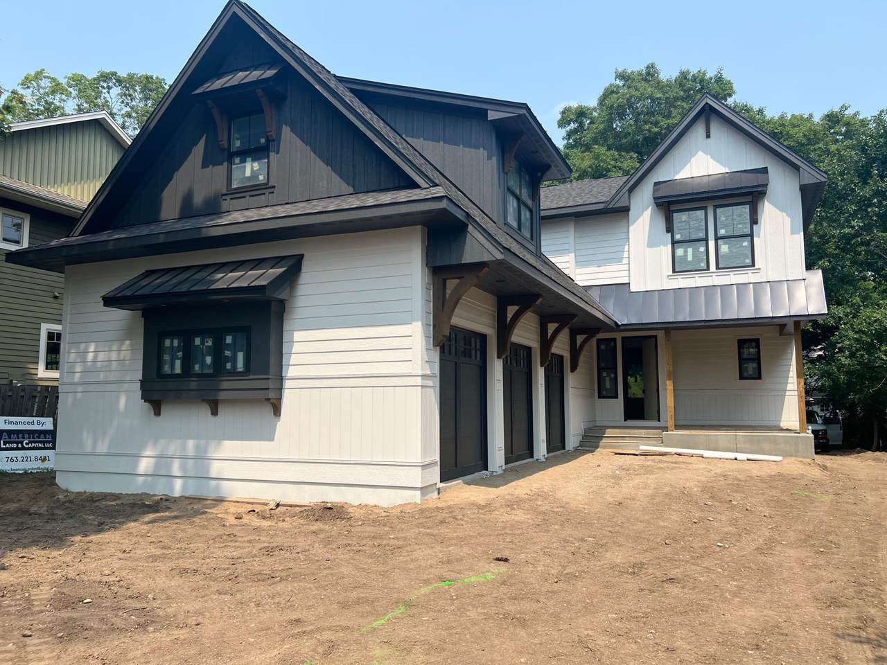 641 Park Street - Photo 1