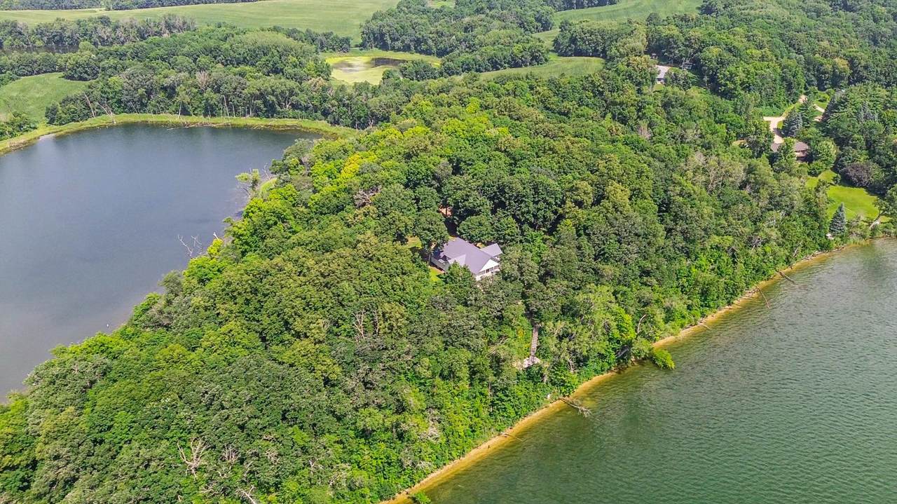 9104 Rachel Shores - Photo 1