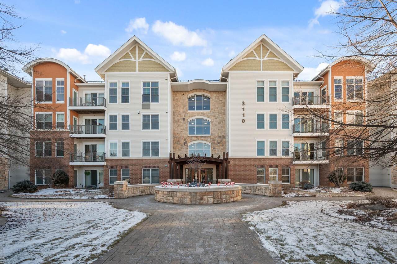 3110 Chestnut Street - Photo 1