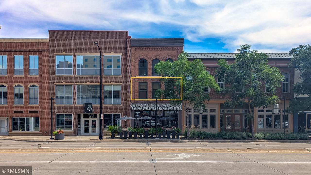 318 Broadway Avenue - Photo 1