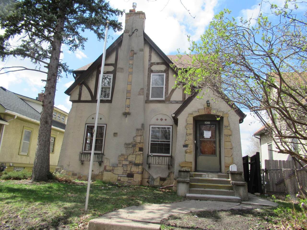 3431 Oliver Avenue - Photo 1