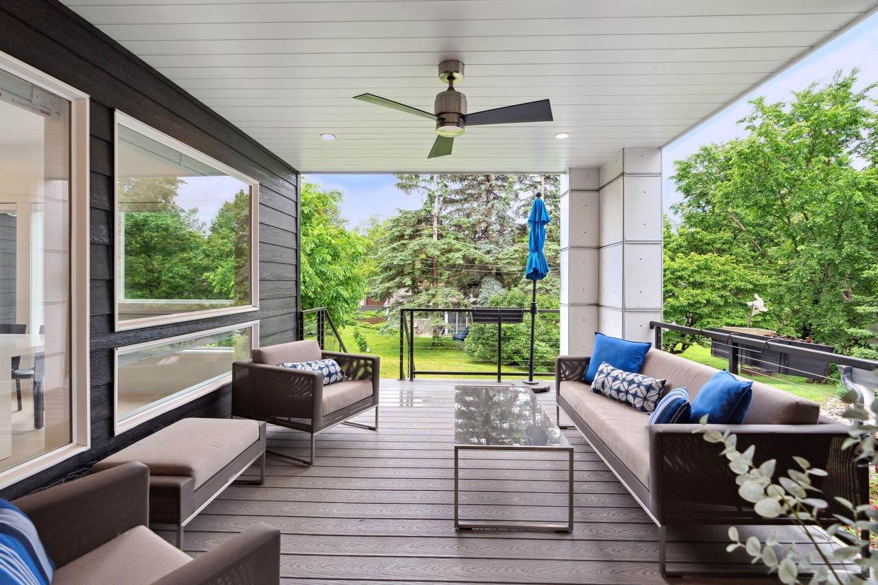 209 Westwood Drive - Photo 1