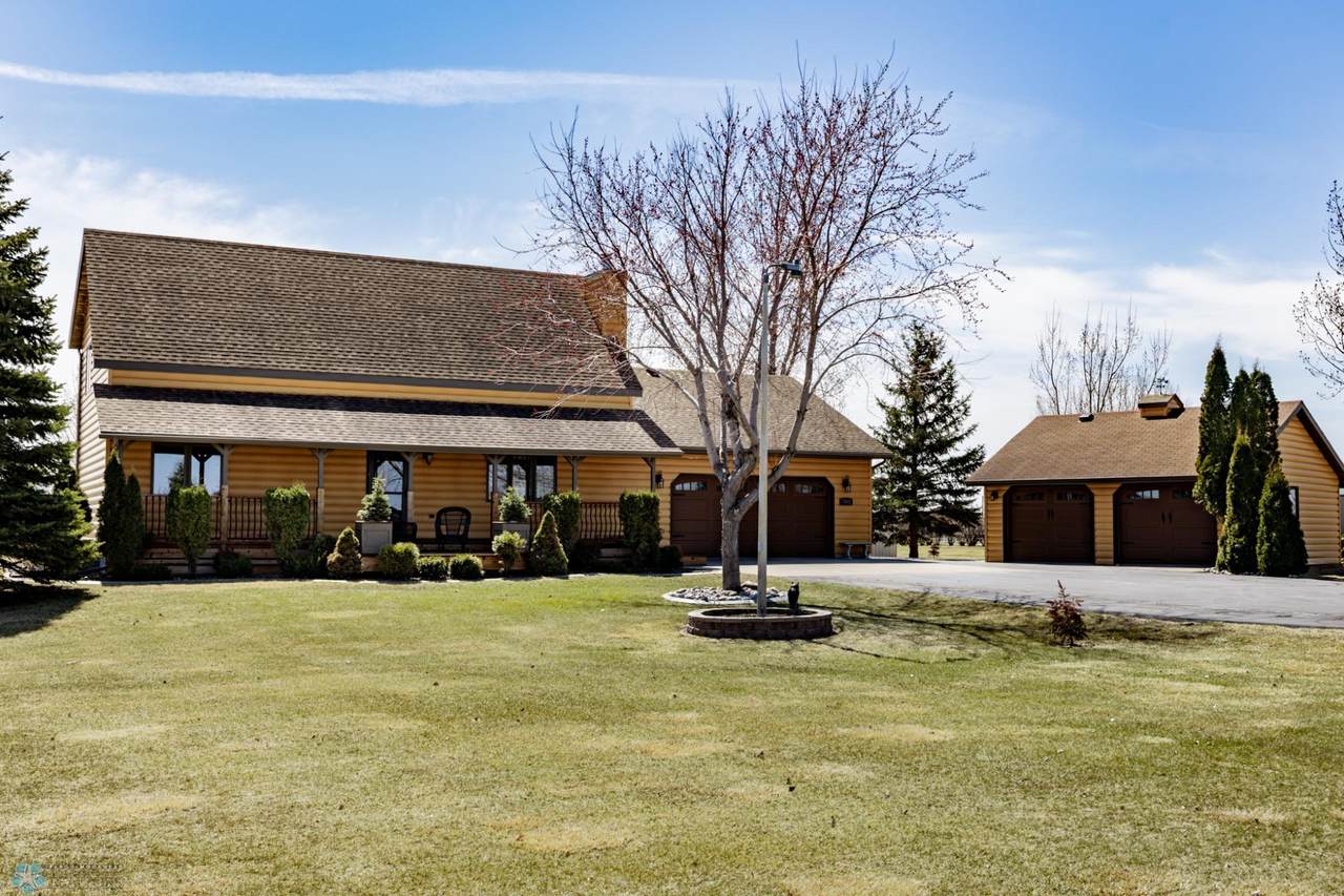 7002 100th Avenue - Photo 1