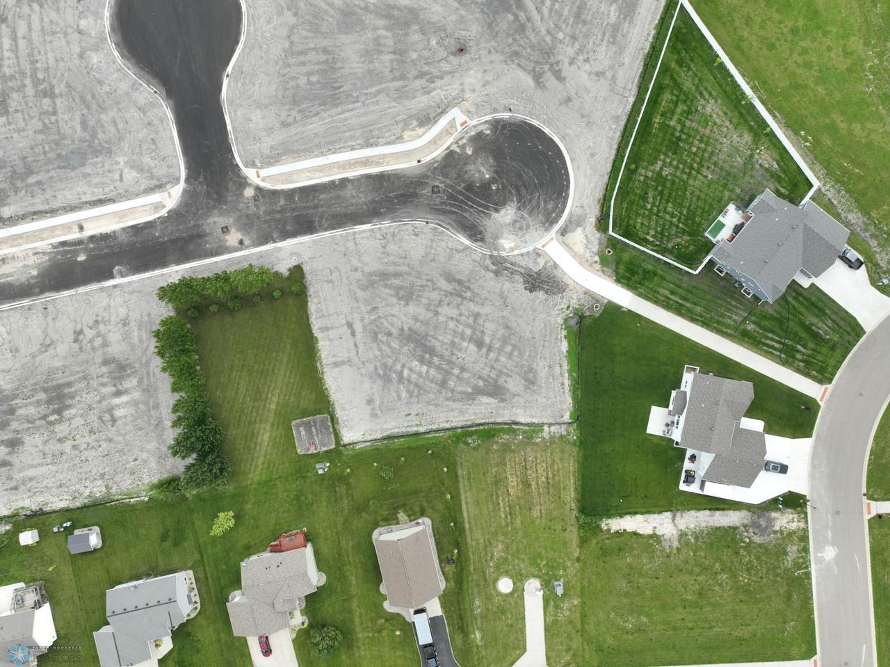 145 15 Street - Photo 1