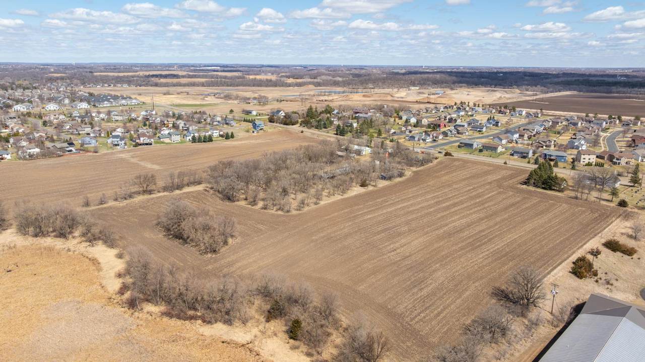 1112 River Road - Photo 1