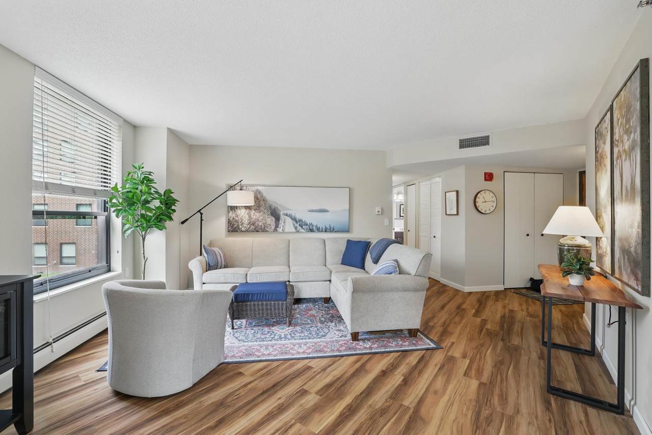 6615 Lake Shore Drive - Photo 1
