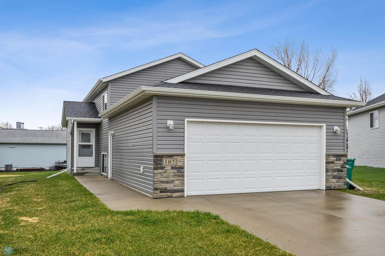 107 5th Street - Photo 1