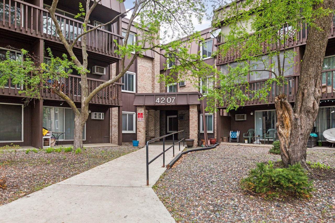 4207 Lakeside Avenue - Photo 1