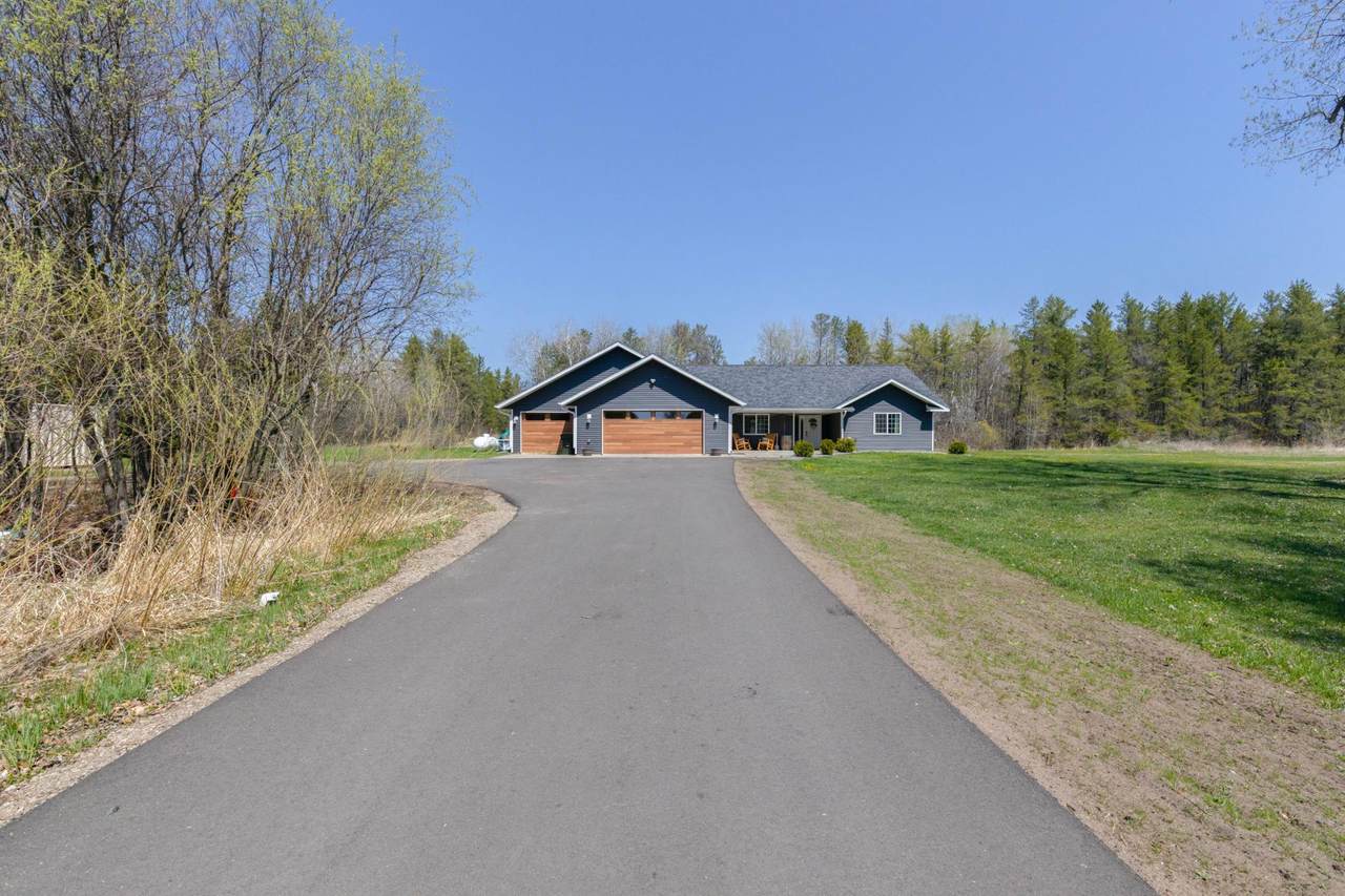 687 Hazel Avenue - Photo 1