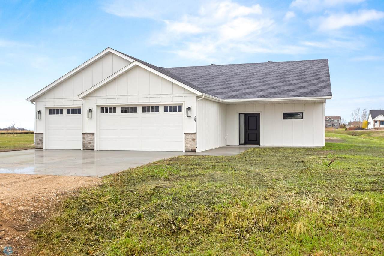 202 Neuman Boulevard - Photo 1