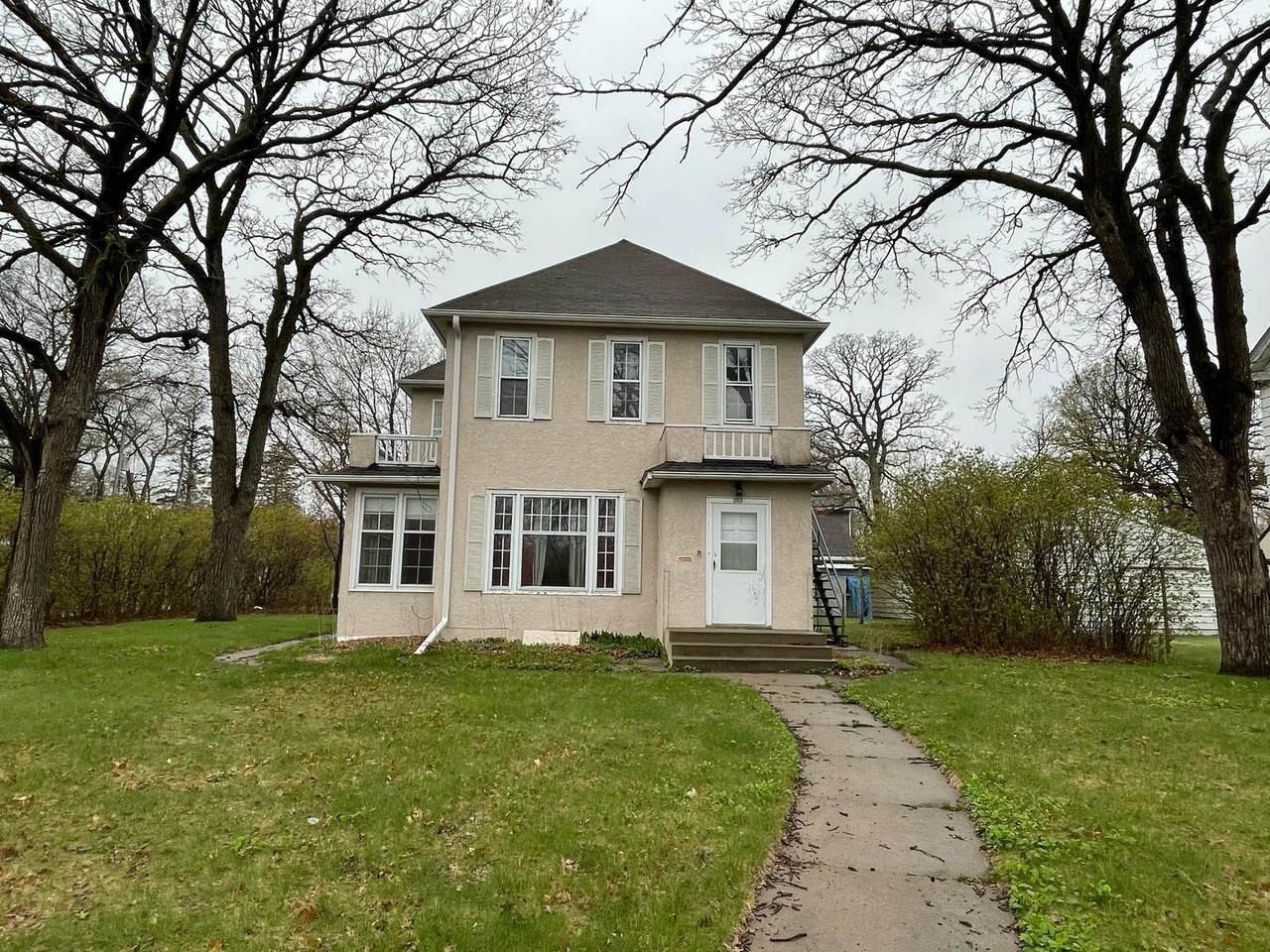 1123 9th Avenue - Photo 1