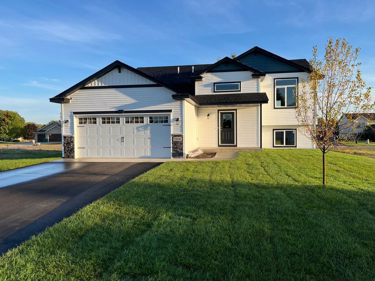 619 Emma Drive - Photo 1