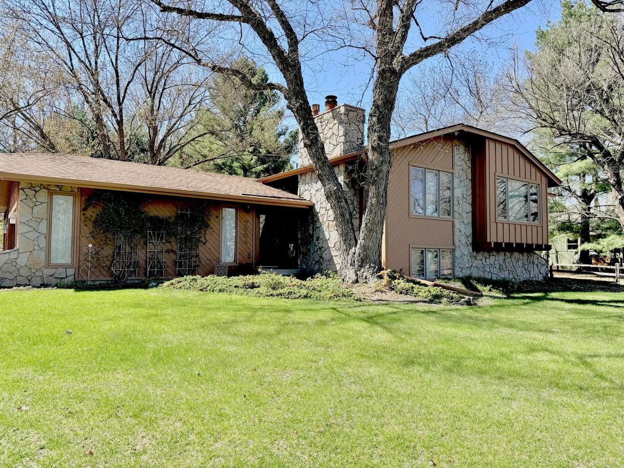 7864 Demontreville Trail - Photo 1