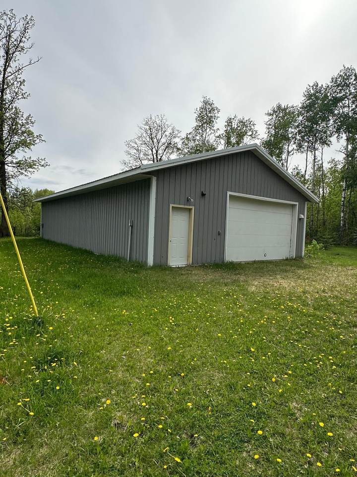 39987 275th Street - Photo 1