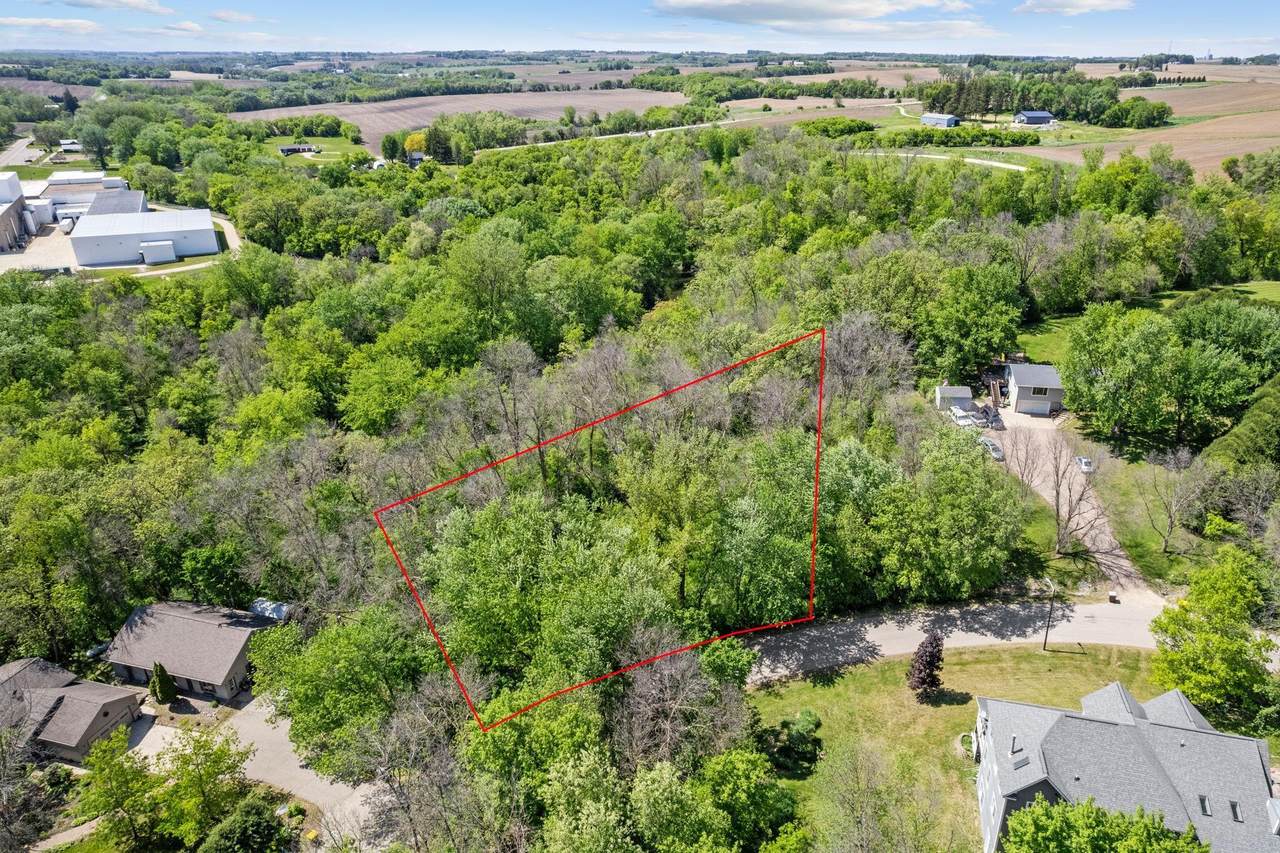 2152 Mingoview Drive - Photo 1