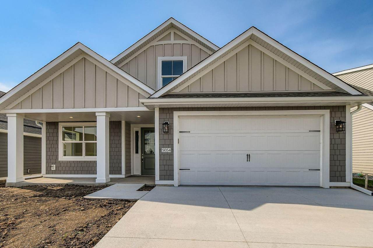 5054 Dale Ridge Road - Photo 1