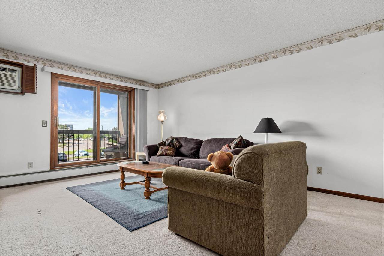 999 41st Avenue - Photo 1
