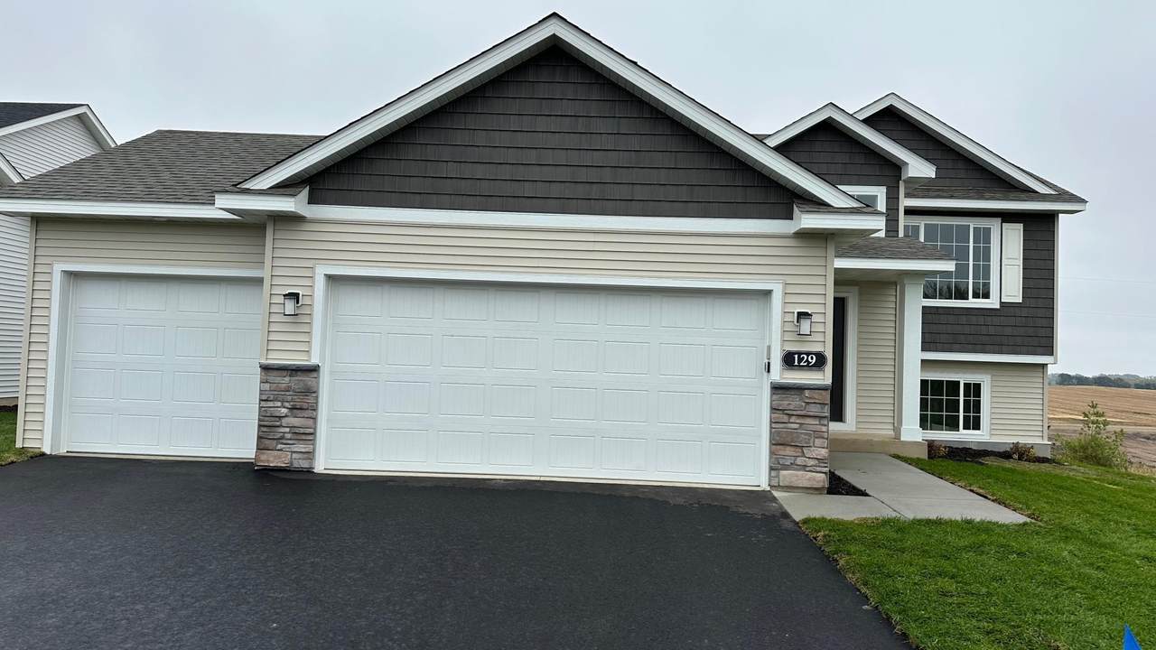 129 Terning Way - Photo 1