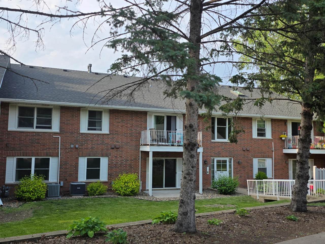 6333 Alderwood Circle - Photo 1