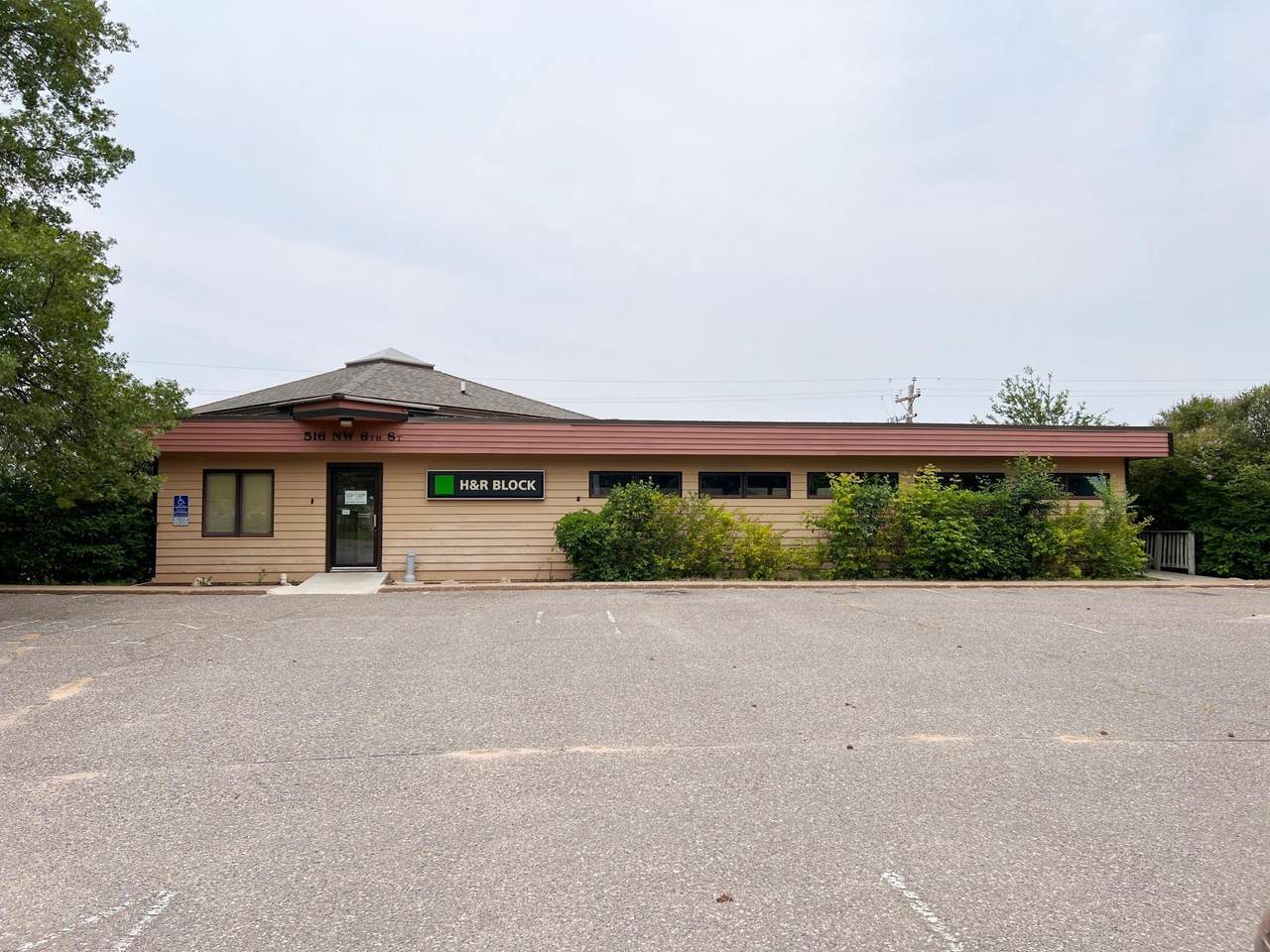 516 6th Street - Photo 1