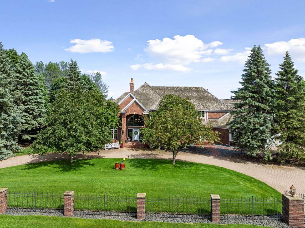 10 Apple Orchard Court - Photo 1