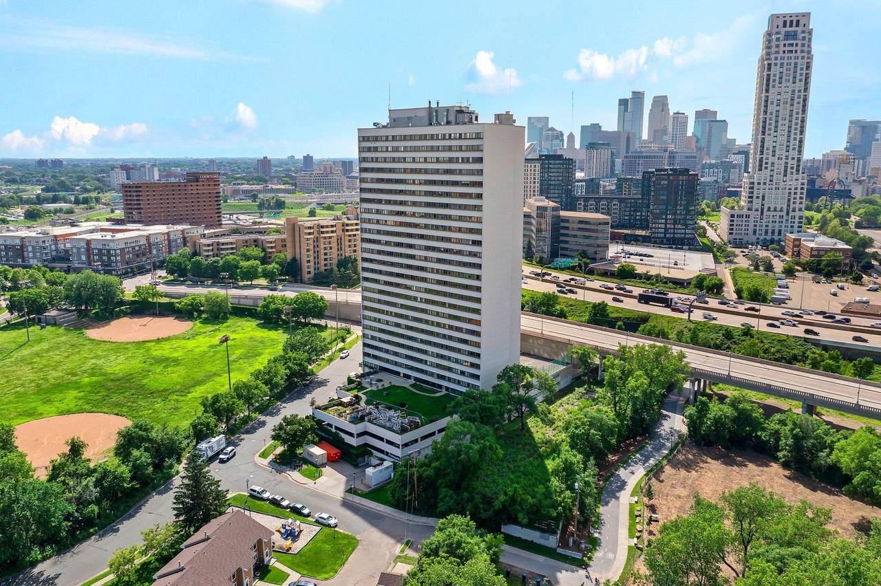 1920 1st Street - Photo 1