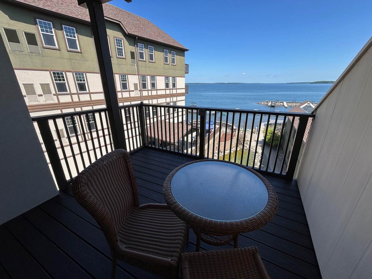 502 Cleveland Boulevard - Photo 1