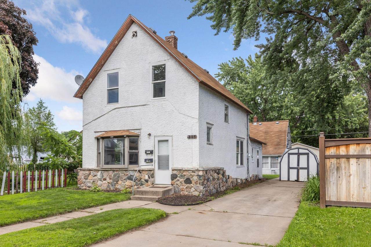 223 8th Avenue - Photo 1