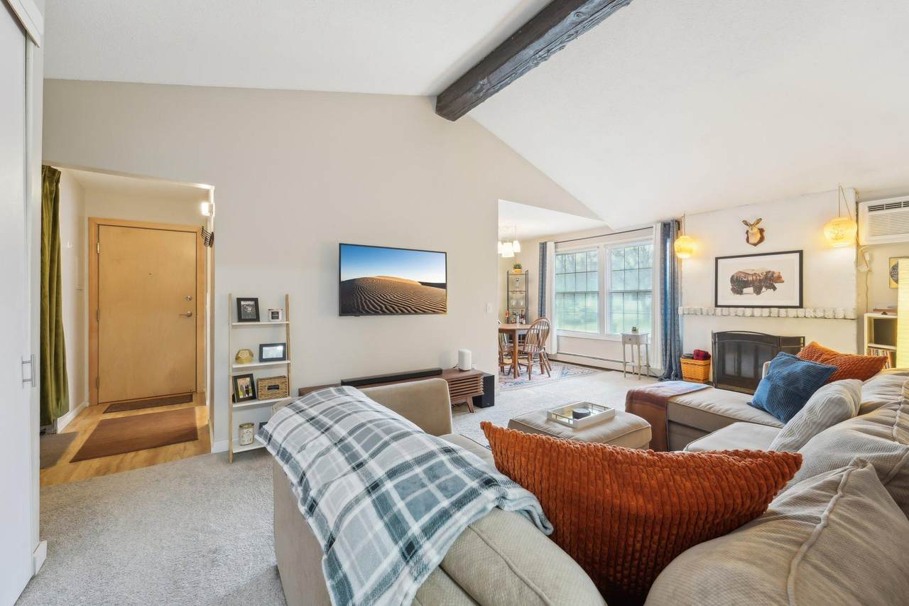 4654 Cedar Lake Road - Photo 1